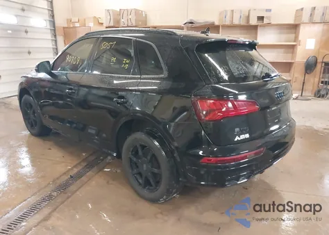 2018 Audi Sq5 3.0T Premium Plus z USA, uszkodzony, nr VIN WA1A4AFY3J2015104
